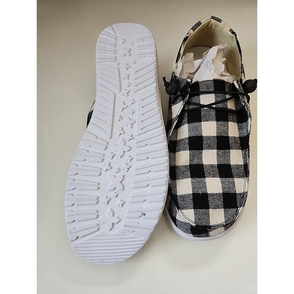 New Corky's Plaid Slip On She Womens Size 11. - Picture 4 of 4